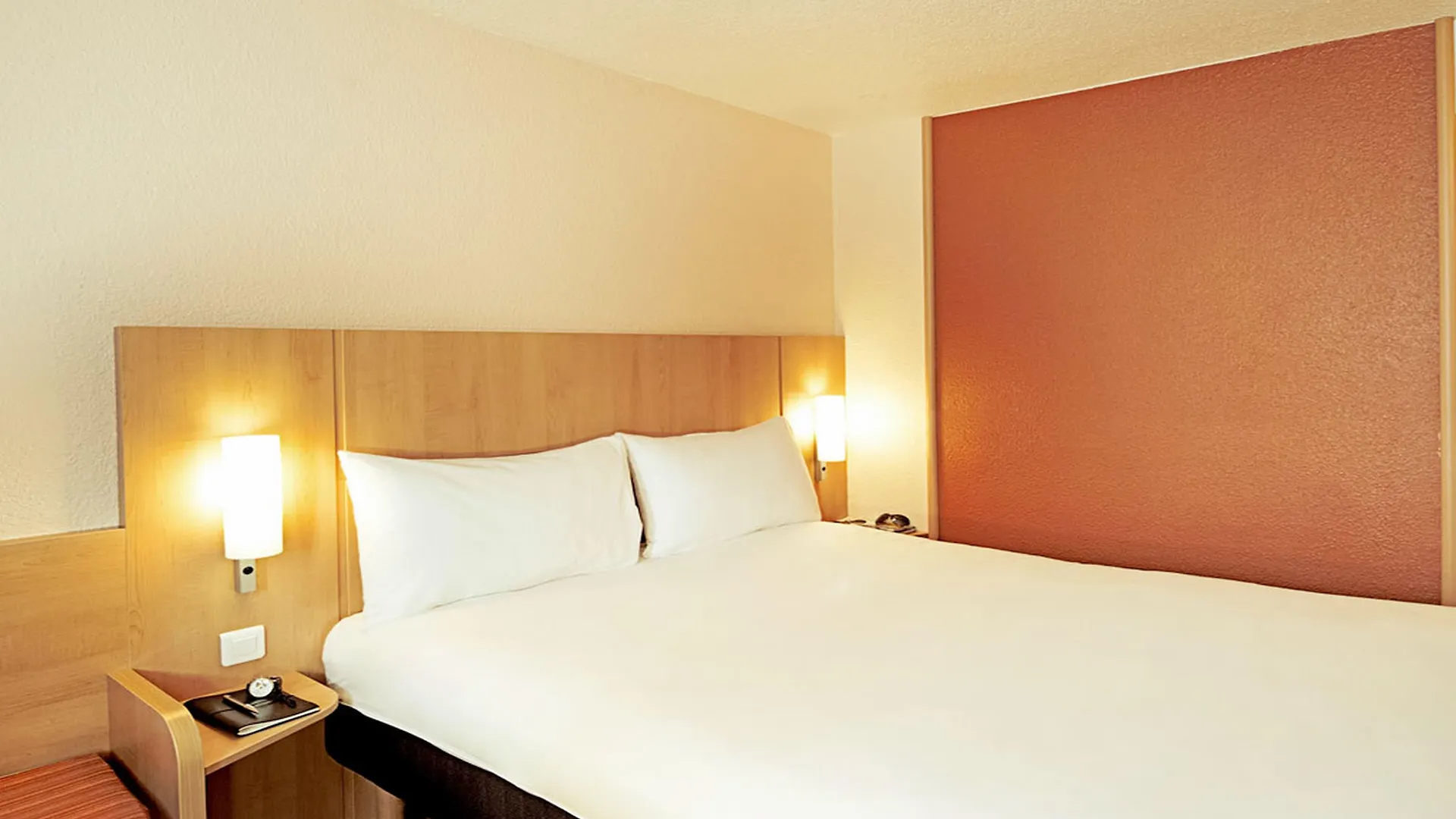 **  Ibis Madrid Aeropuerto Barajas Hotel Spain