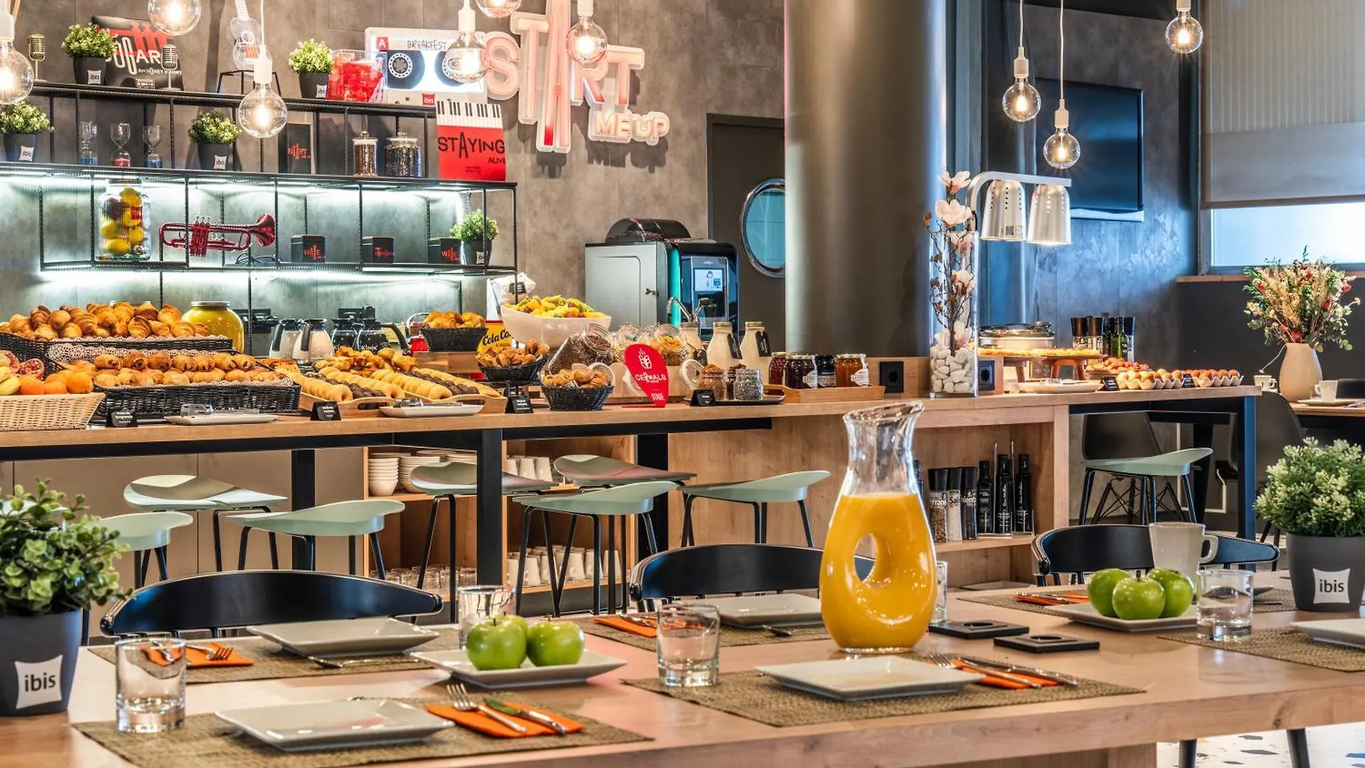 Ibis Madrid Aeropuerto Barajas Otel İspanya