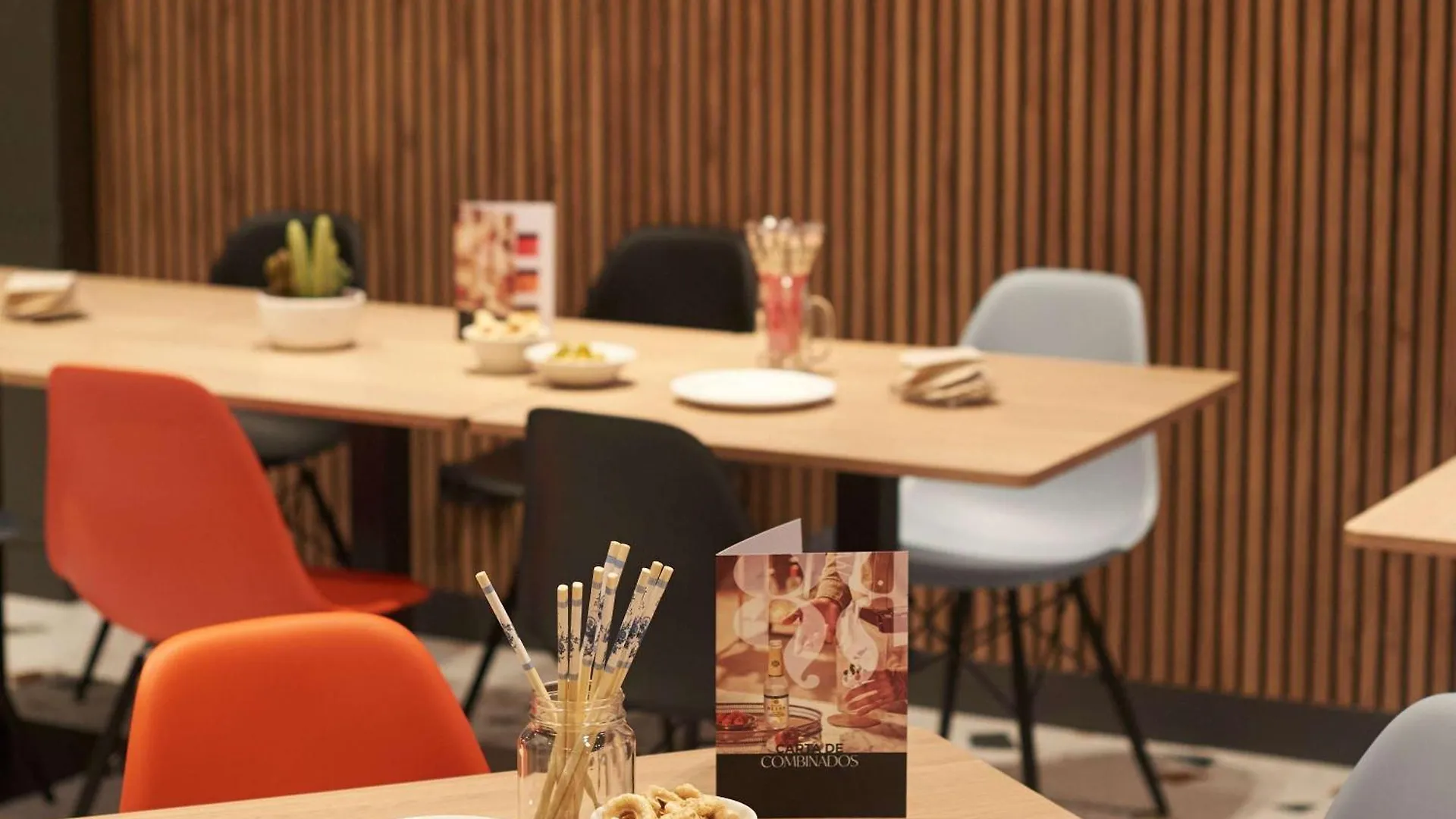 Ibis Madrid Aeropuerto Barajas Otel 2*,  İspanya