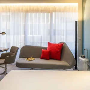 Novotel Campo De Naciones Otel